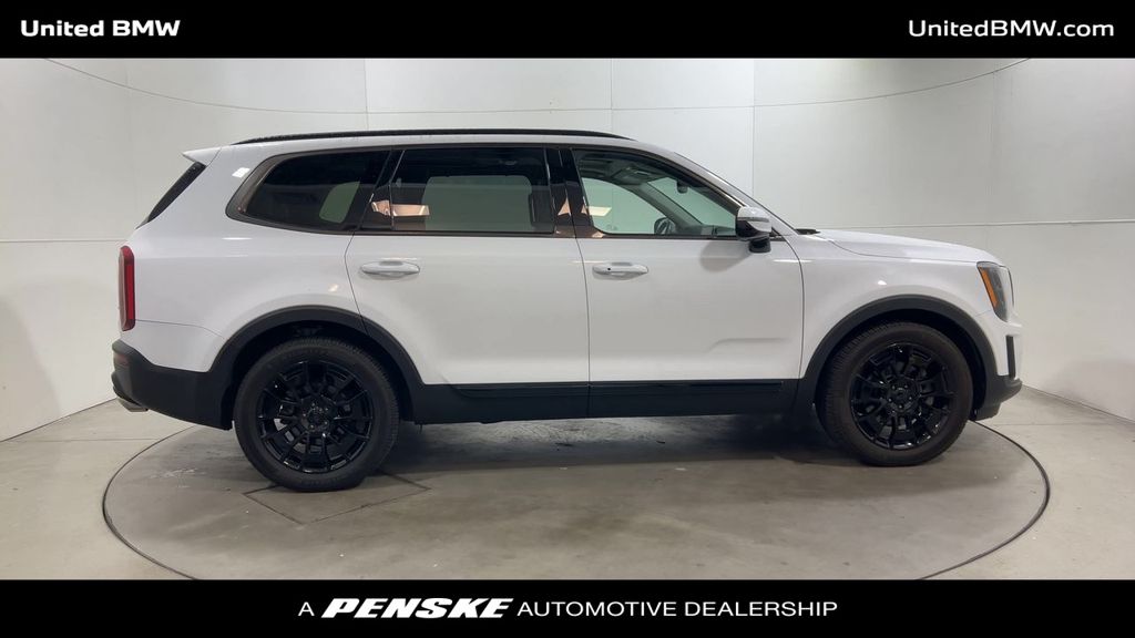 Thumbnail: 2021 Kia Telluride - 9