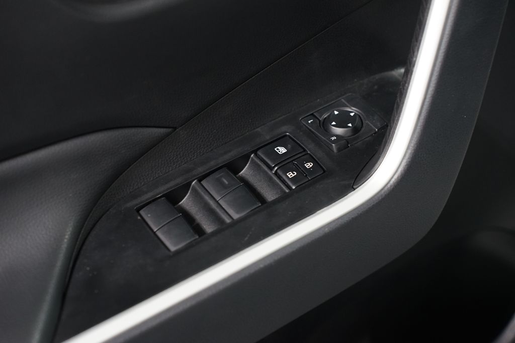 Thumbnail: 2024 Toyota RAV4 - 29