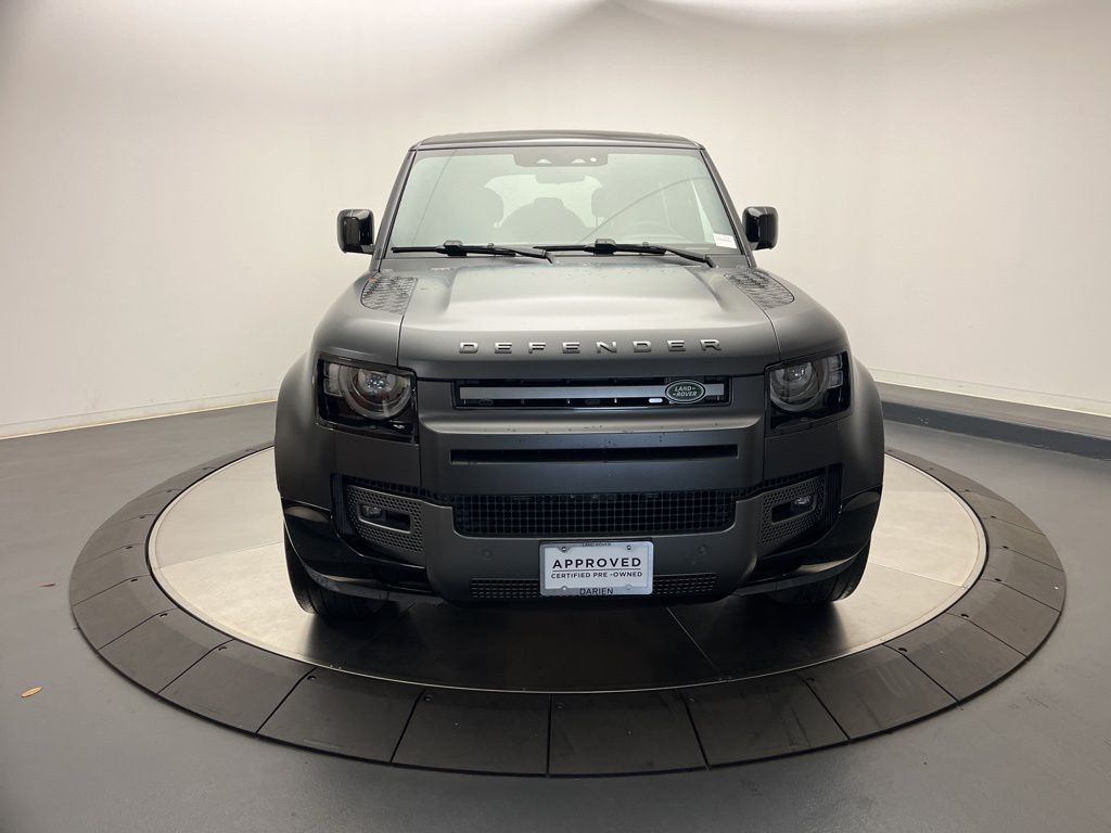 Thumbnail: 2025 Land Rover Defender - 8