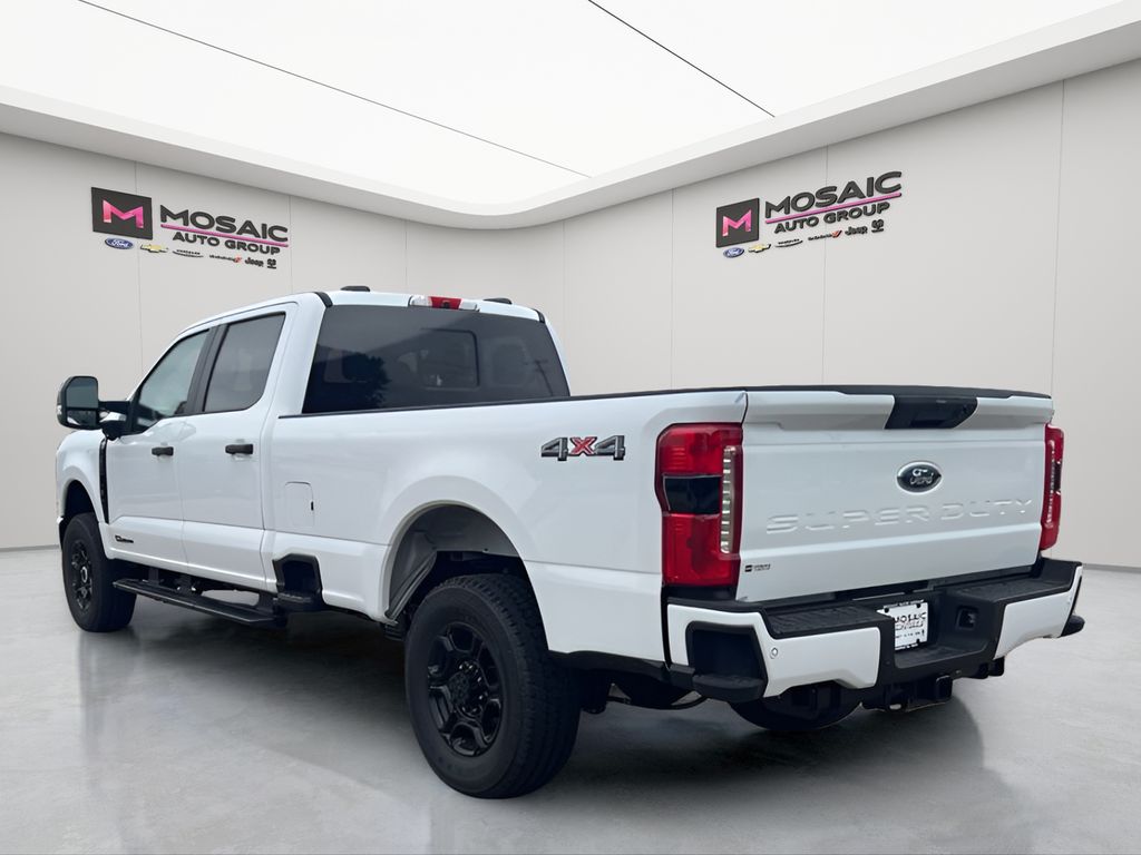 2025 Ford F-350SD