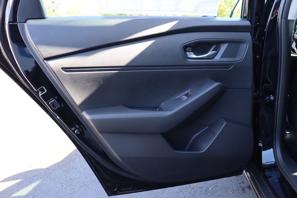 2025 Honda Accord LX 11
