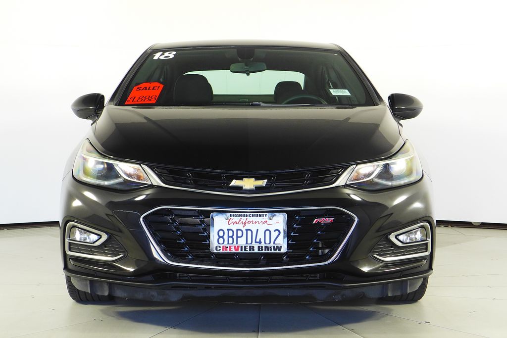 Thumbnail: 2018 Chevrolet Cruze - 3