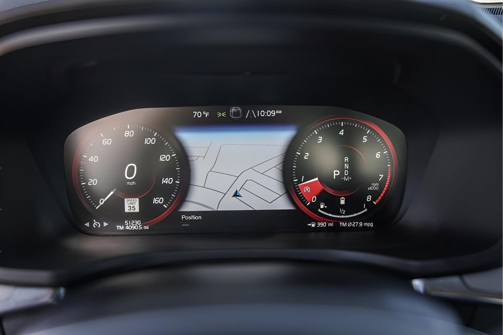 Used Car 2022 Volvo S60  B5 R-design For Sale Under $25,000 In Austin, Texas