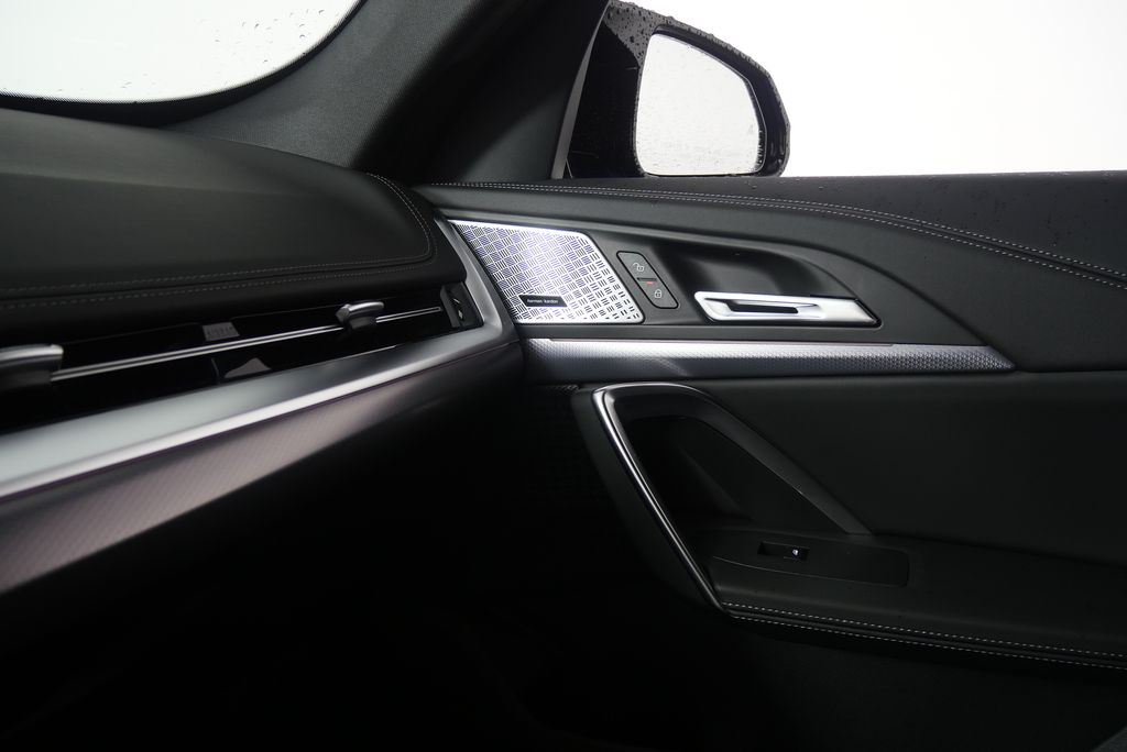2025 BMW X1 M35i 26