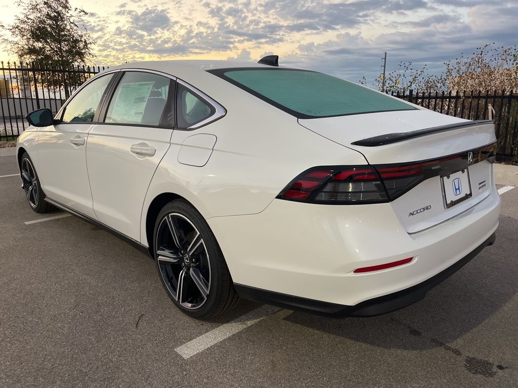 Thumbnail: 2025 Honda Accord - 4