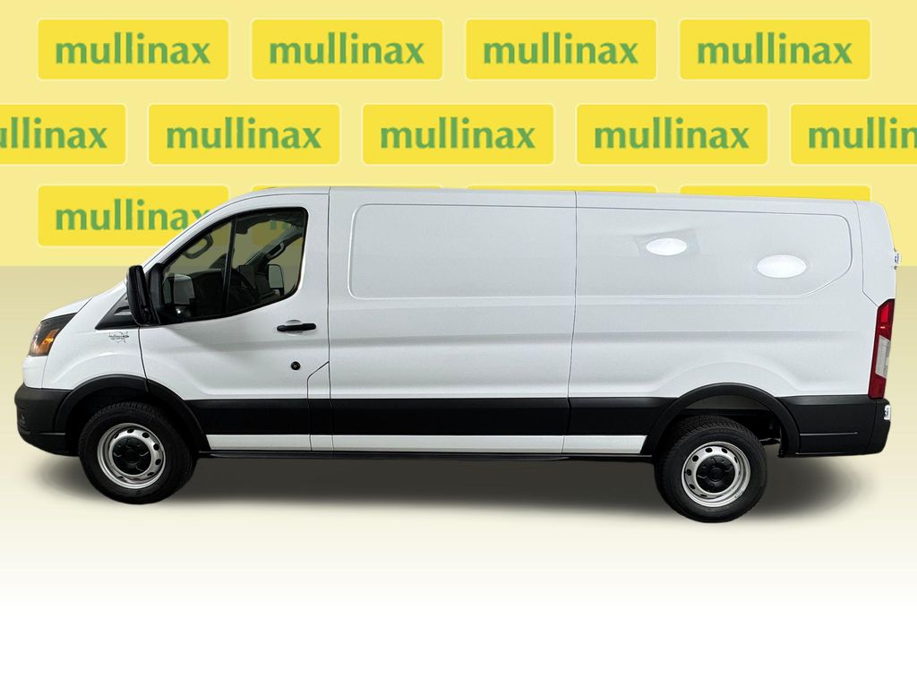 New 2026 White Ford Base image 2