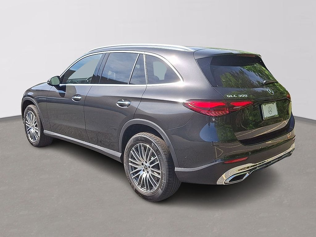 Thumbnail: 2025 Mercedes-Benz GLC - 4