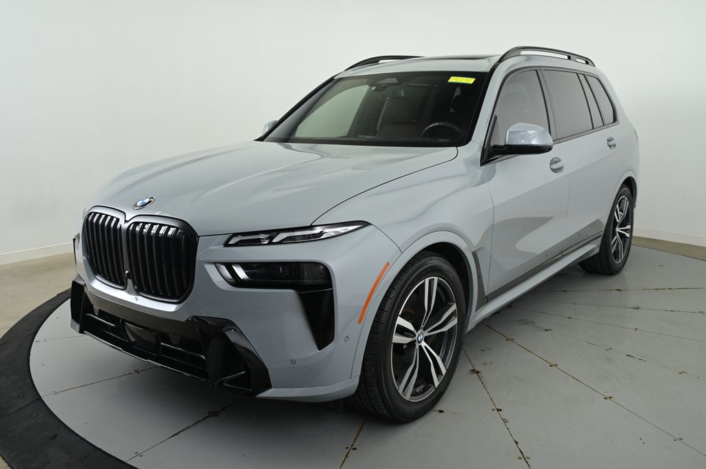 2023 BMW X7 xDrive40i -
                Beachwood, OH