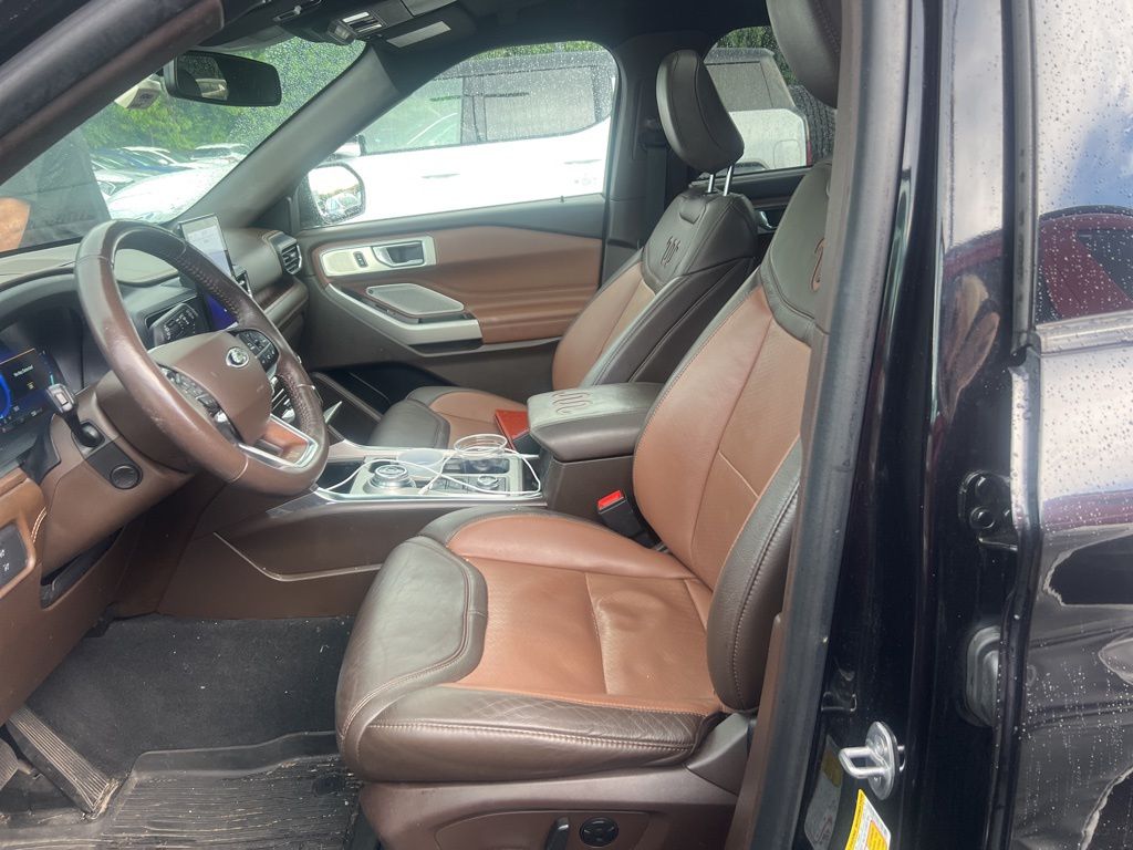 2022 Ford Explorer King Ranch photo 5