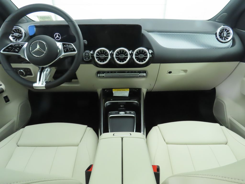 Thumbnail: 2025 Mercedes-Benz GLA - 13