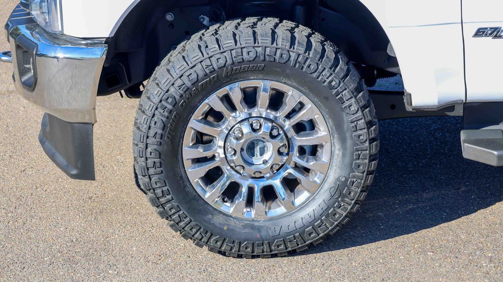 Used 2022 Ford Super Duty F-350 XLT 4D Crew Cab