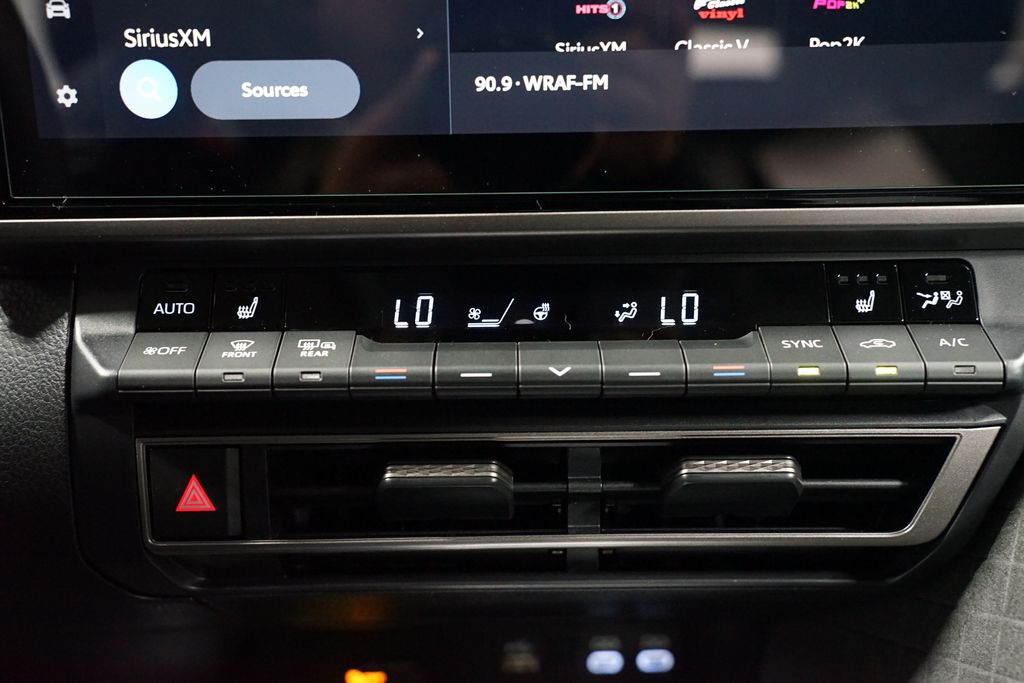 Thumbnail: 2026 Toyota Camry - 20