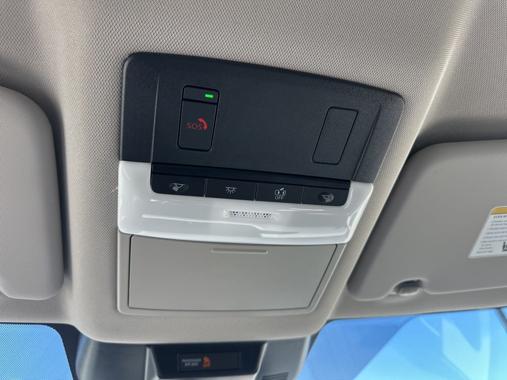 2024 Everest White Pearl Nissan Rogue SL FWD SUV