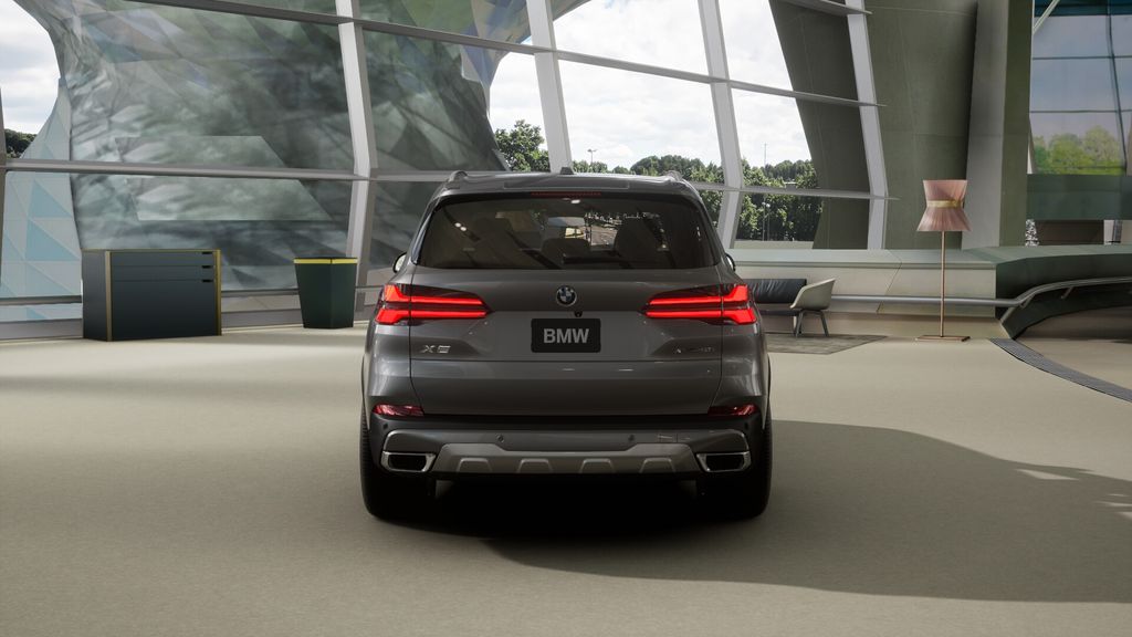 Thumbnail: 2026 BMW X5 - 5
