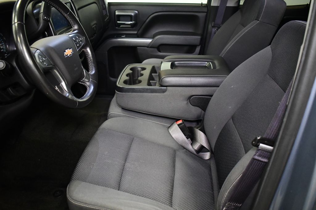 Thumbnail: 2015 Chevrolet Silverado 1500 - 22