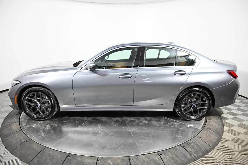 Thumbnail: 2025 BMW 3 Series - 2