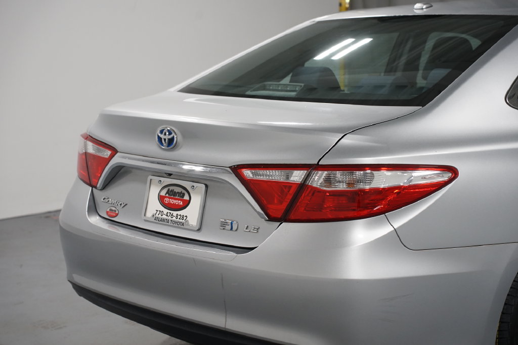 Thumbnail: 2017 Toyota Camry - 9