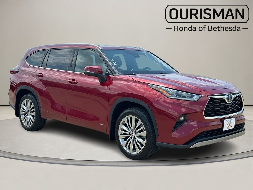 2024 Toyota Highlander Hybrid Platinum