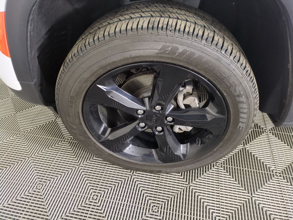 Used 2023 Jeep Grand Cherokee For Sale in Fort Wayne, IN