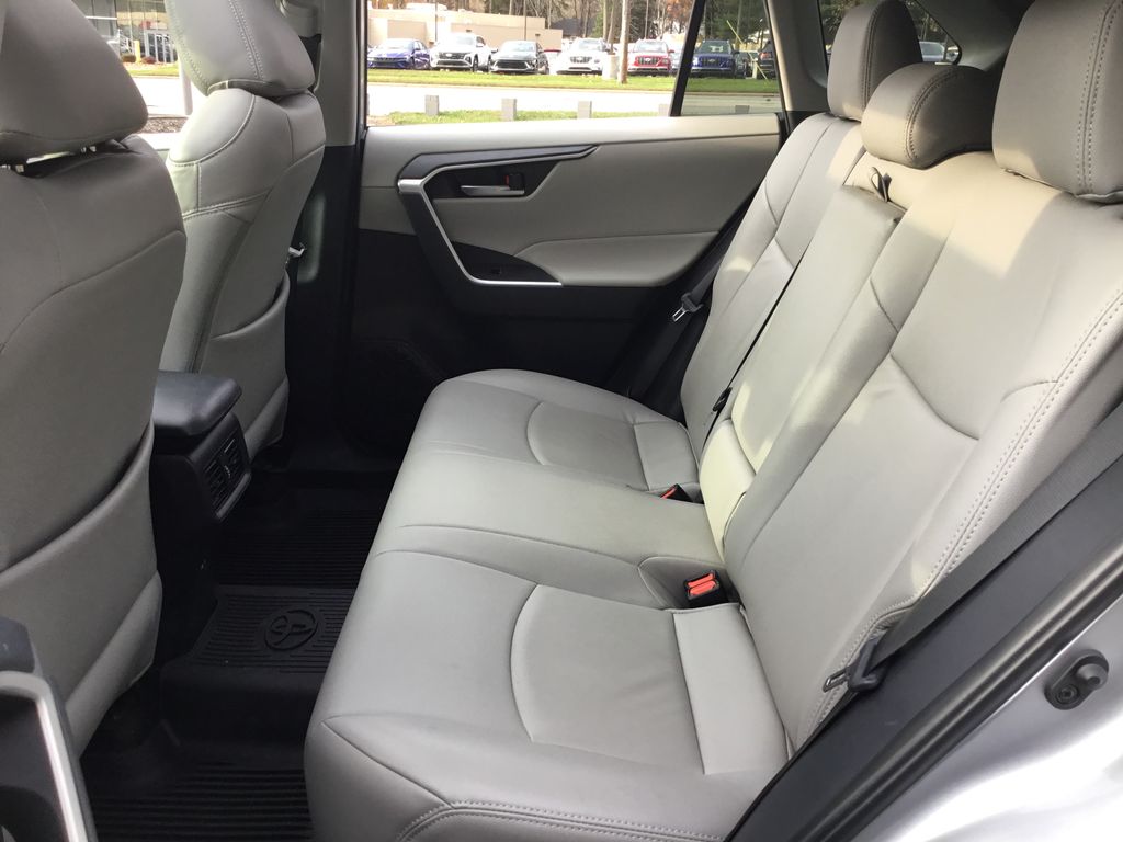 Thumbnail: 2023 Toyota RAV4 - 13