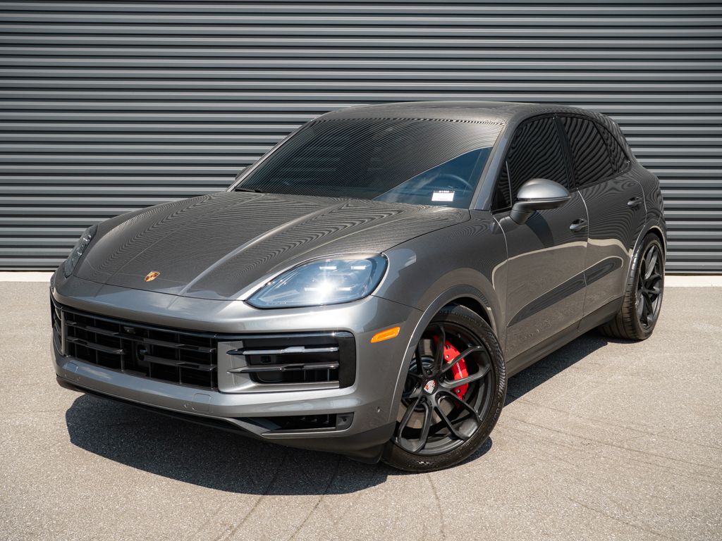 2025 Porsche Cayenne S AWD