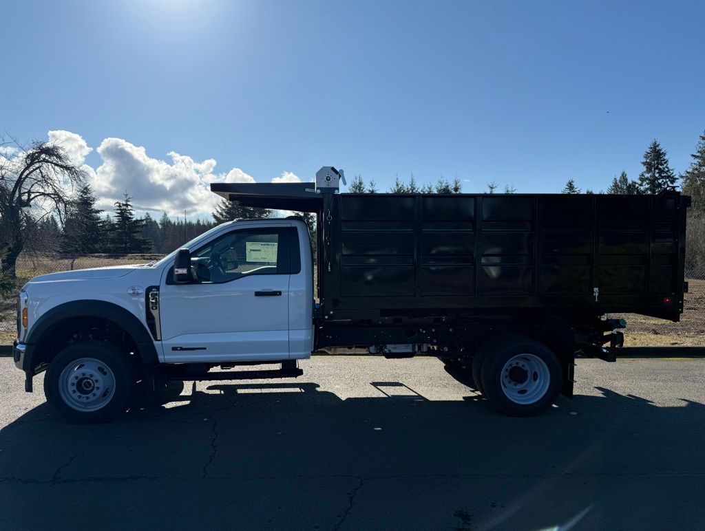 2024 Ford F-450SD XL