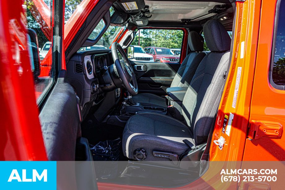 Used 2025 Red Jeep Sahara image 19
