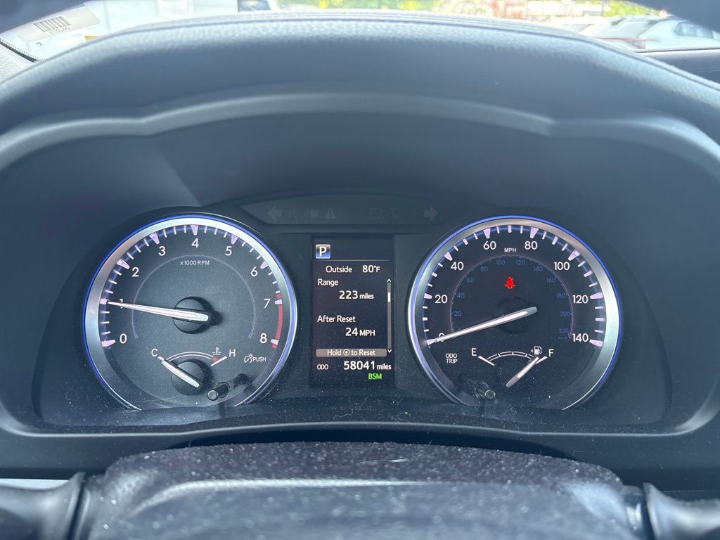 Used 2019 Black Toyota XLE image 16