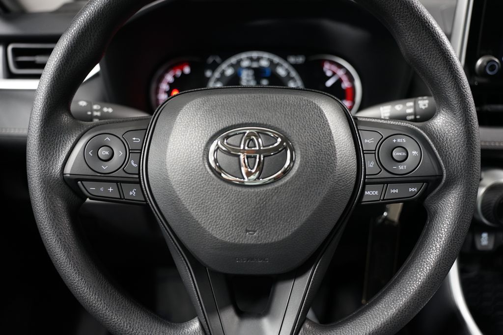 Thumbnail: 2025 Toyota RAV4 - 12