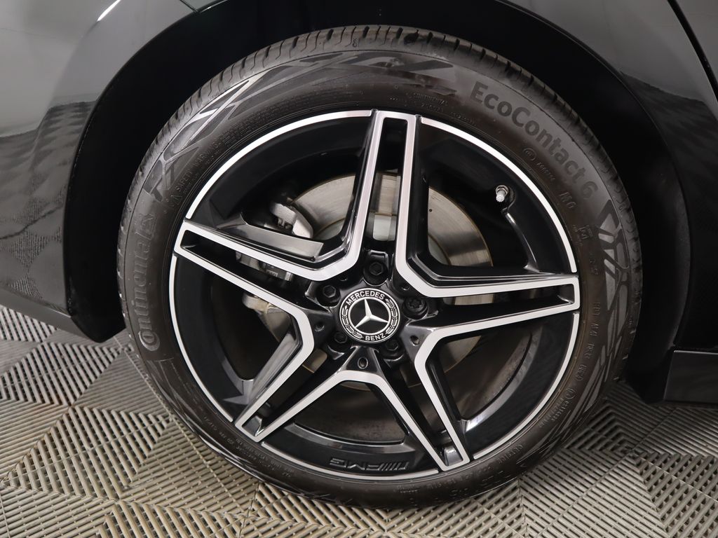 Thumbnail: 2025 Mercedes-Benz CLA - 31