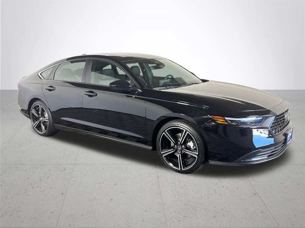2025 Honda Accord Hybrid Sport photo 4