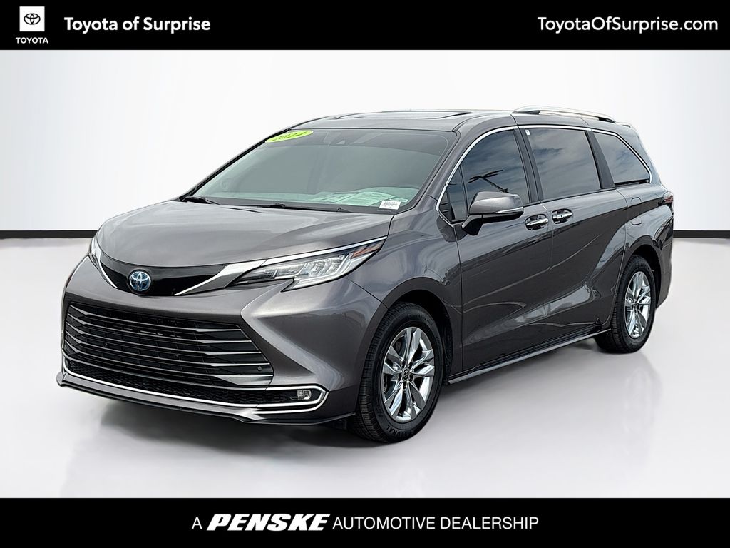 Thumbnail: 2024 Toyota Sienna - 1