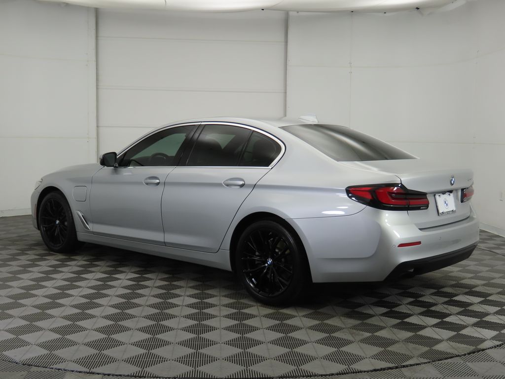 Thumbnail: 2021 BMW 5 Series - 7