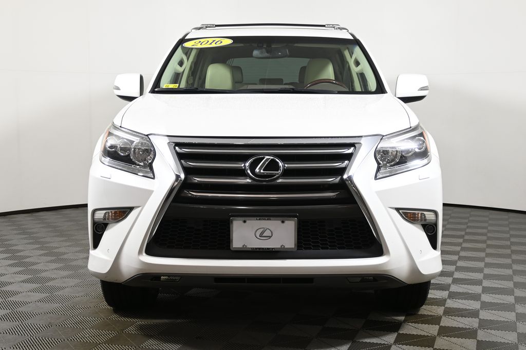 Thumbnail: 2016 Lexus GX - 10