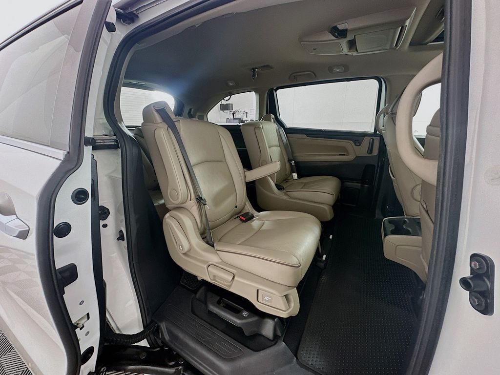 Thumbnail: 2021 Honda Odyssey - 29