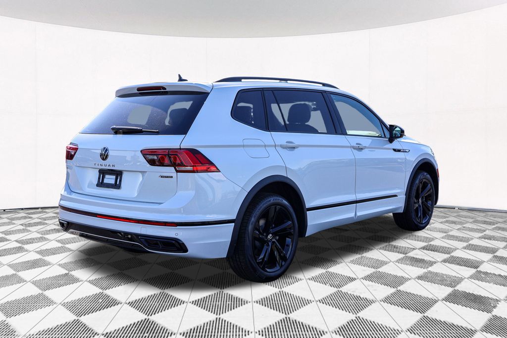 2024 Volkswagen Tiguan 2.0T SE R-Line Black 9