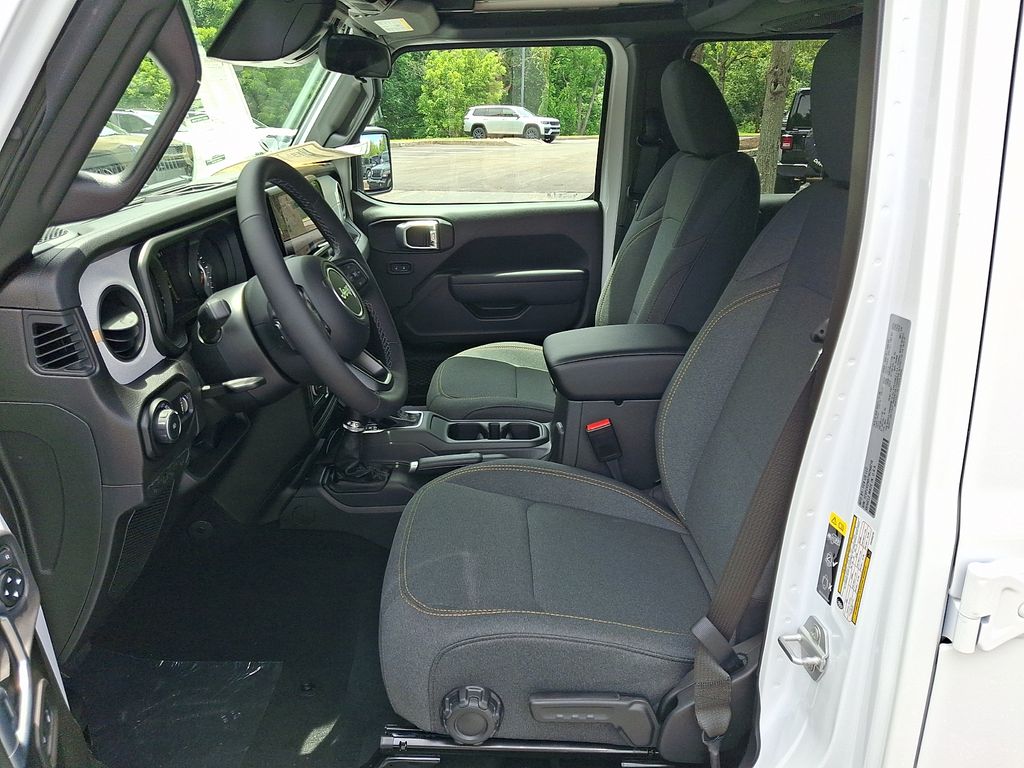 New 2026 Jeep Wrangler SUV