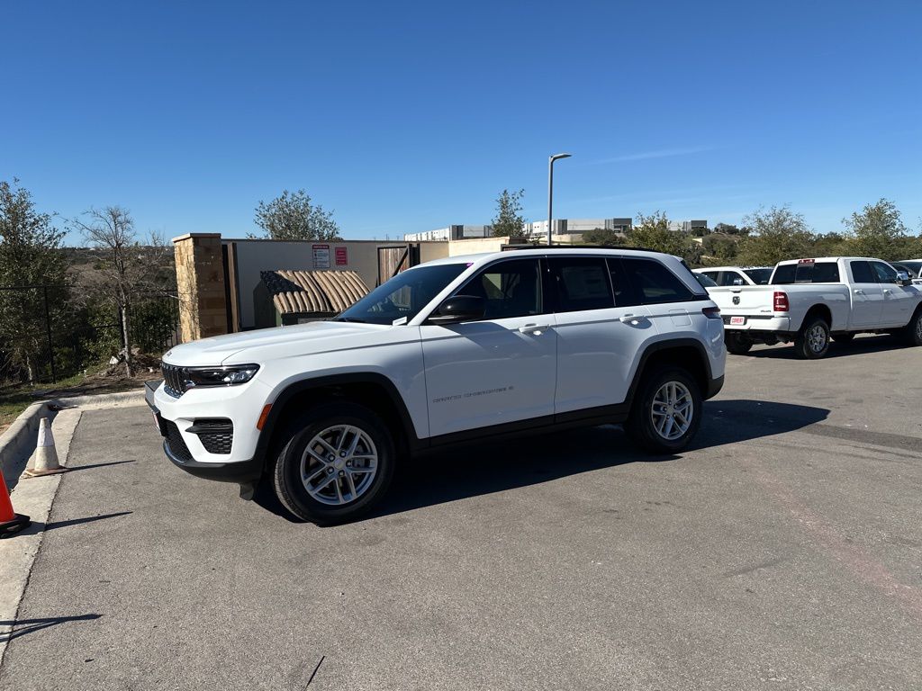 New Car 2025 Jeep Grand Cherokee  For Sale Under $40,000 In Austin, Texas
