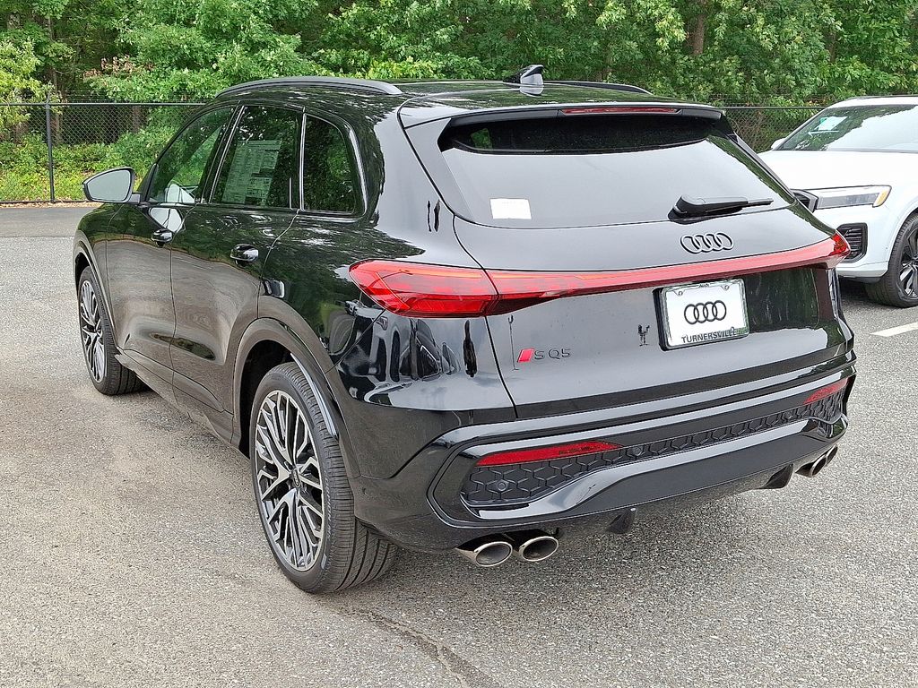 Thumbnail: 2025 Audi SQ5 - 3