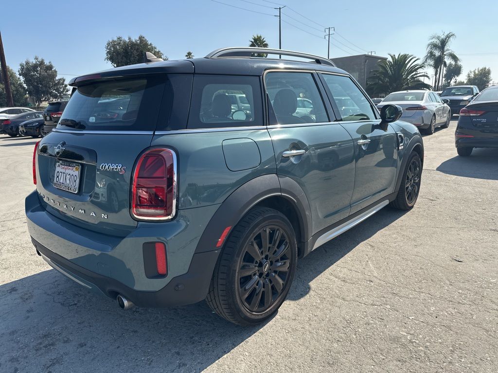 2022 MINI Cooper S Countryman Signature 3