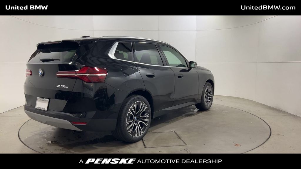 Thumbnail: 2026 BMW X3 - 8