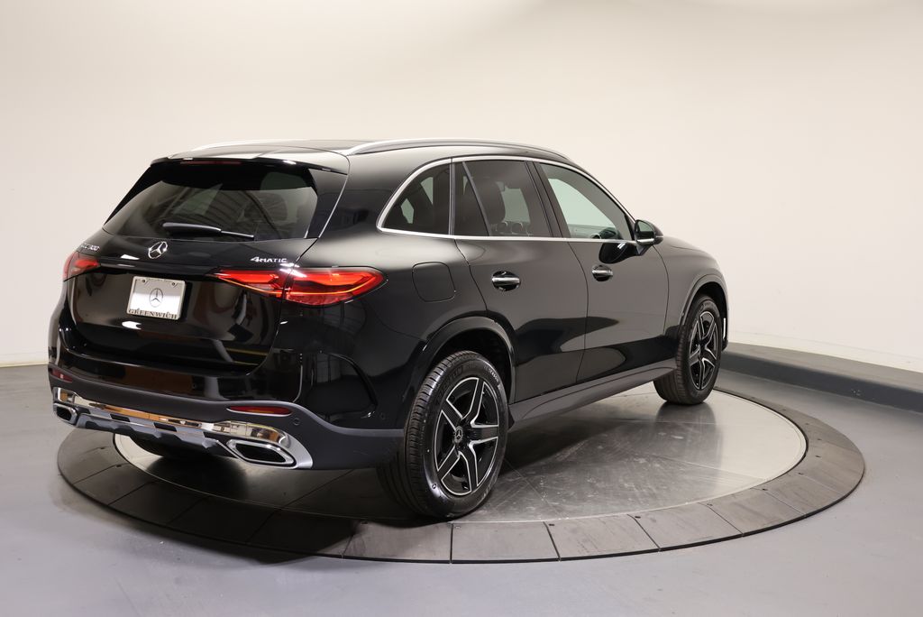 Thumbnail: 2026 Mercedes-Benz GLC - 7