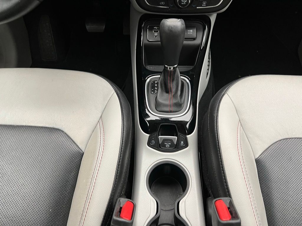 Thumbnail: 2019 Jeep Compass - 16