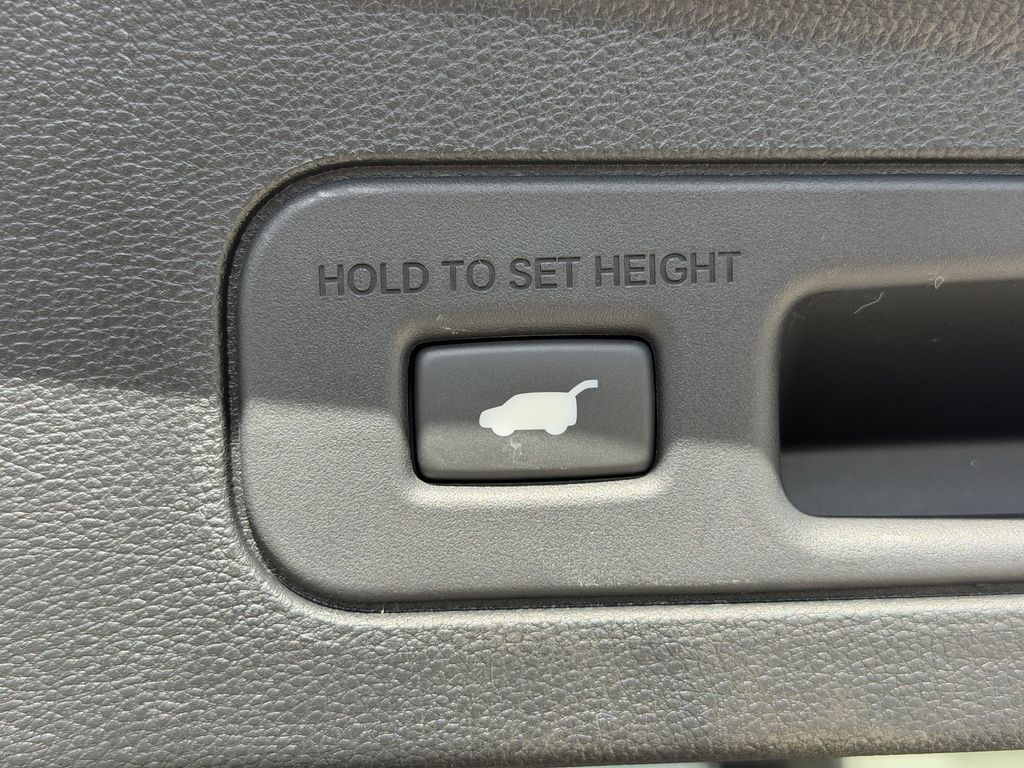 new 2026 Acura MDX car, priced at $64,350