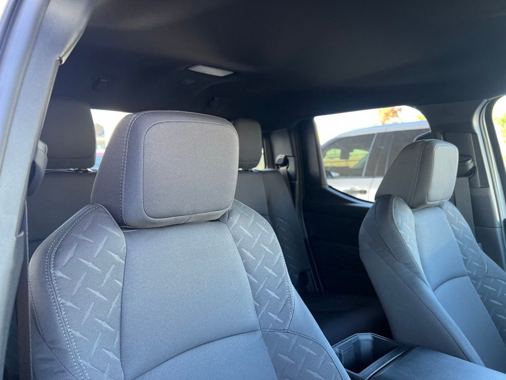 2025 Toyota Tacoma SR5 Double Cab photo 14