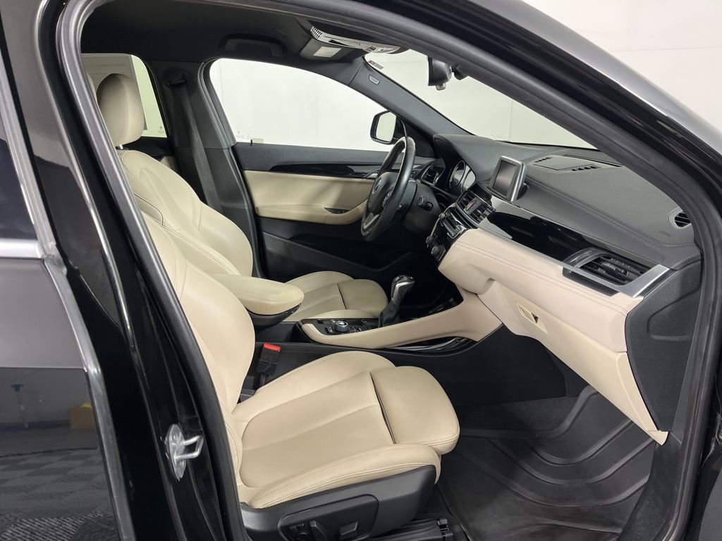 Thumbnail: 2018 BMW X2 - 6