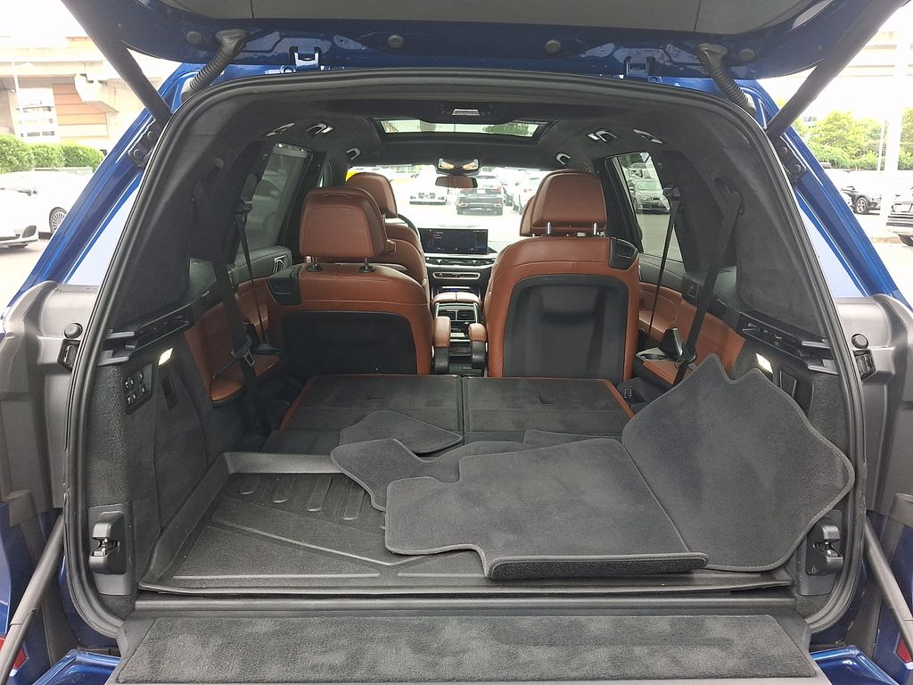 Thumbnail: 2023 BMW X7 - 26