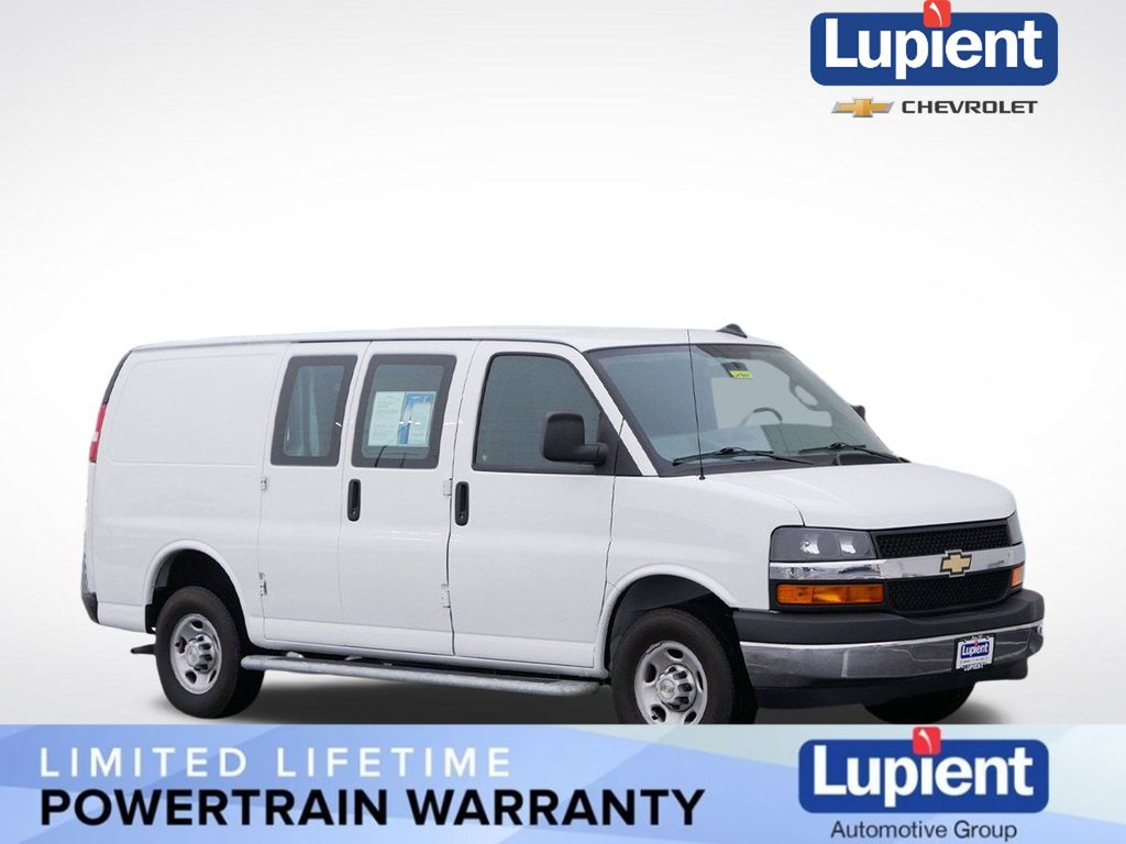 2024 Chevrolet Express Cargo 2500 RWD