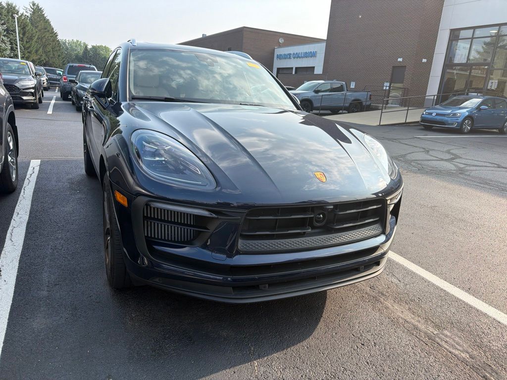 Thumbnail: 2023 Porsche Macan - 5