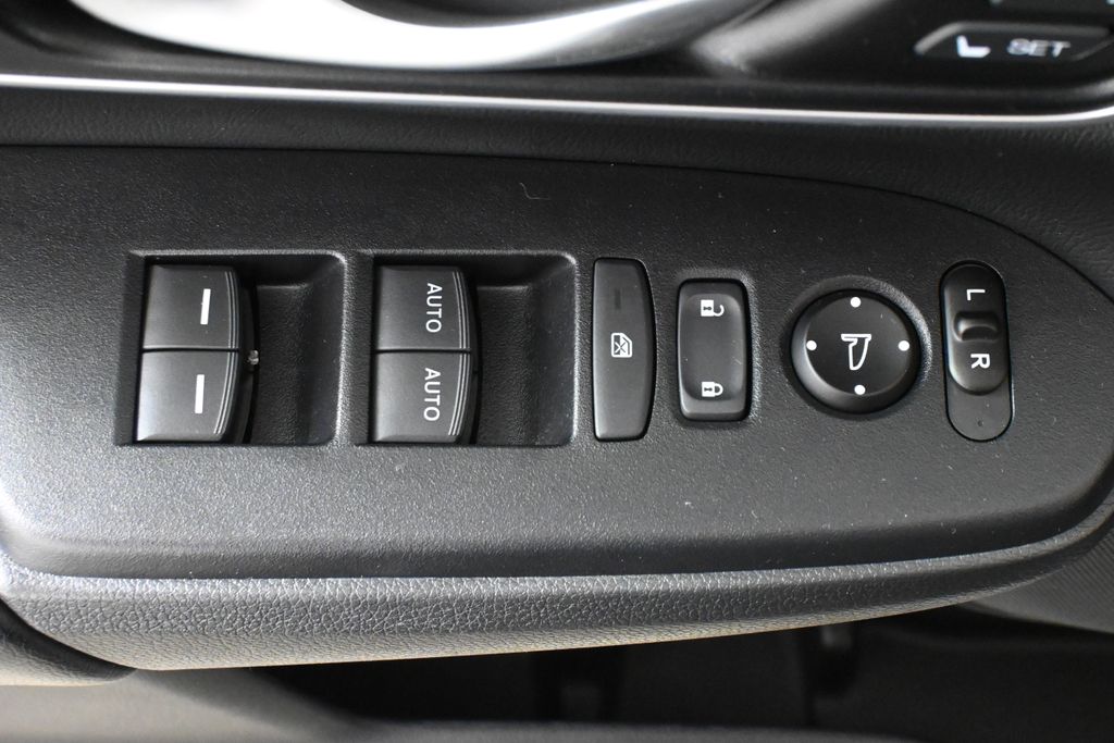 Thumbnail: 2020 Honda CR-V - 28